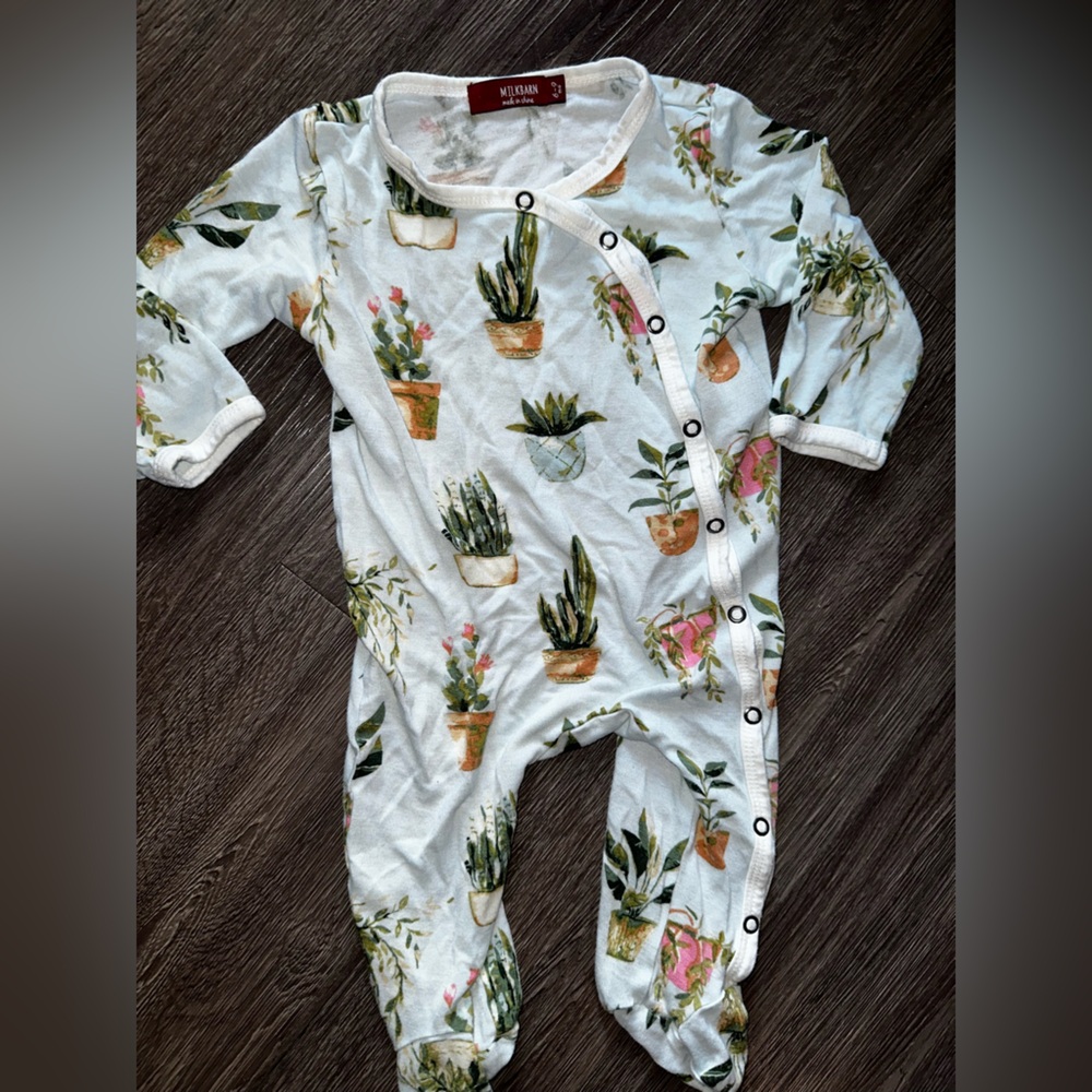 Milkbarn “plant” soft footie